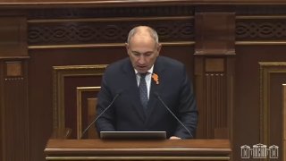 Выборы в Апаране: Пашинян о Декларации независимости в новой Конституции