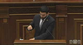 Выборы в Апаране: депутат ГД Микаэл Хачатрян ответил оппозиции на критику о детских садах Еревана