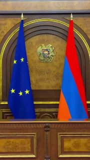 Никол Пашинян и Урсула фон дер Ляйен на встрече в Апаране