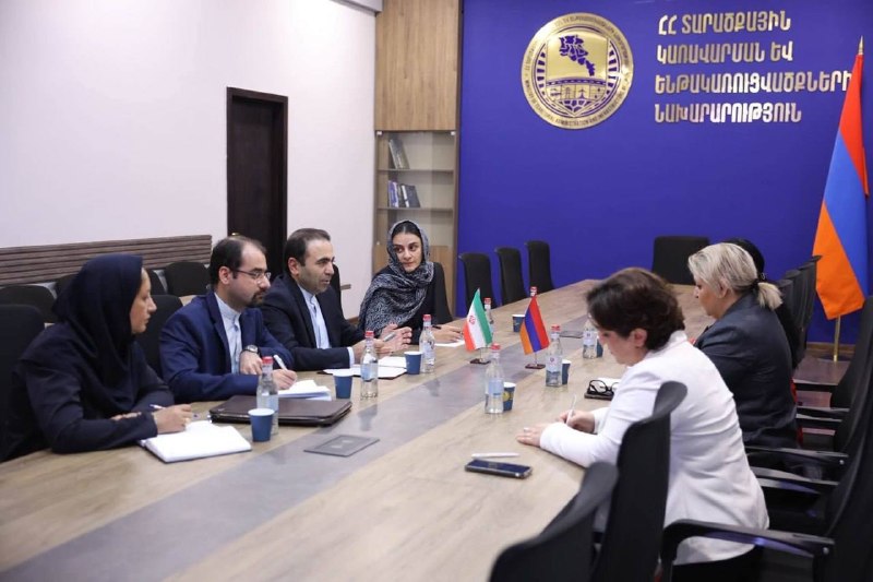 Иран и Армения обсудили строительство второго моста через Аракс в Апаране