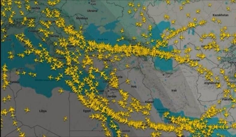 Давид Худатян выступает на мероприятии в Апаране