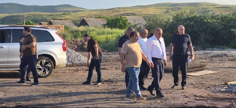 Рабочий визит Саргиса Багиняна в Ширакскую область по программе «300 школ, 500 детских садов»