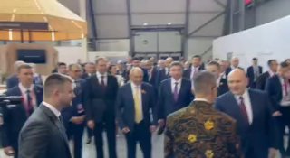 Премьер-министры России и Армении на выставке «Иннопром-2026» в Екатеринбурге
